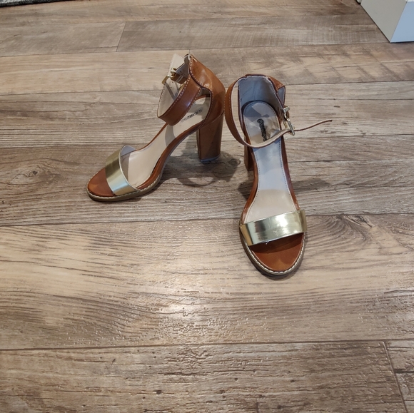 Express High Heels - Picture 1 of 3